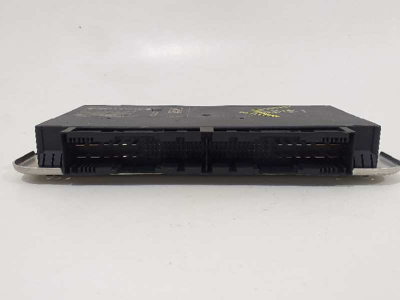 Recambio de modulo electronico para bmw serie 5 touring (f11) 530d xdrive referencia OEM IAM 9394665901  