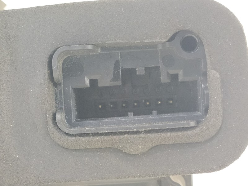 Recambio de cerradura puerta delantera derecha para volkswagen jetta (162) sport referencia OEM IAM 5K1837016D  