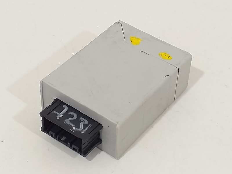 Recambio de modulo electronico para bmw serie 5 touring (f11) 530d xdrive referencia OEM IAM 3243687211701  