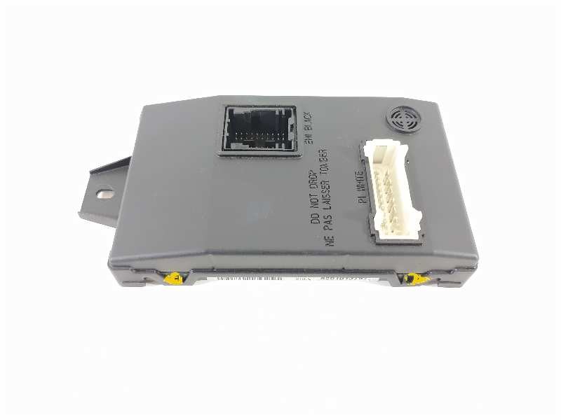 Recambio de modulo electronico para dacia sandero laureate referencia OEM IAM 8201013757  