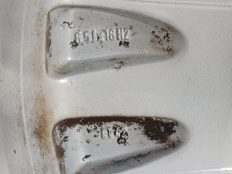 Recambio de llanta para audi a3 (8l) 1.9 tdi attraction referencia OEM IAM 8L0601025K  