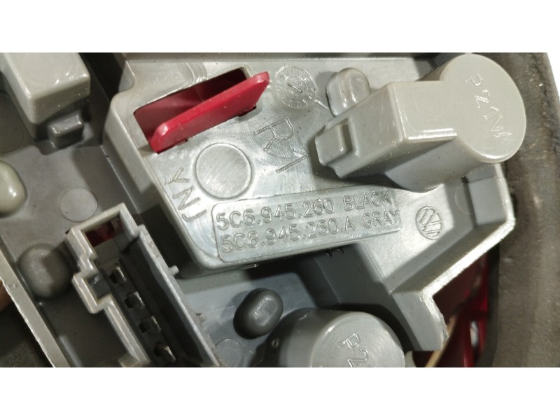 Recambio de piloto trasero derecho para volkswagen jetta (162) sport referencia OEM IAM 5C6945094 5C6945260 