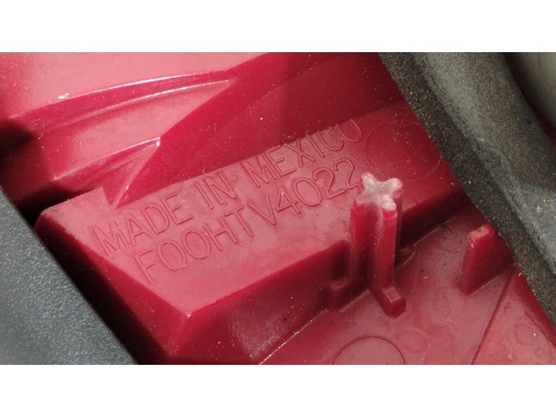 Recambio de piloto trasero derecho para volkswagen jetta (162) sport referencia OEM IAM 5C6945094 5C6945260 