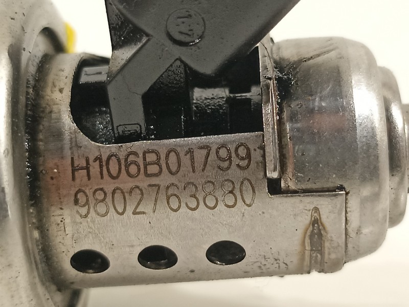 Recambio de inyector para peugeot 308 sw active referencia OEM IAM 9802763880  