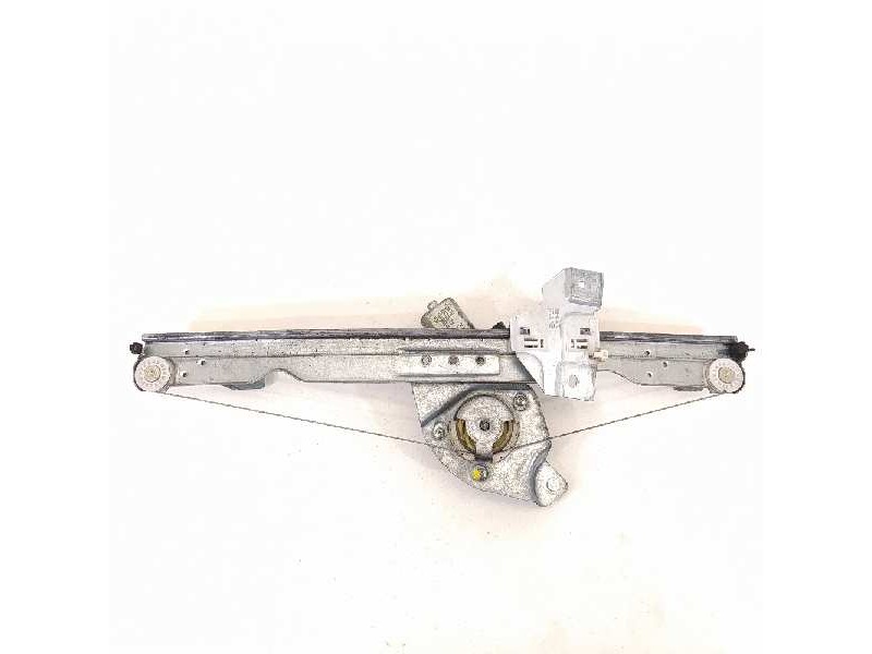 Recambio de elevalunas delantero izquierdo para dacia sandero laureate referencia OEM IAM 8200733829  