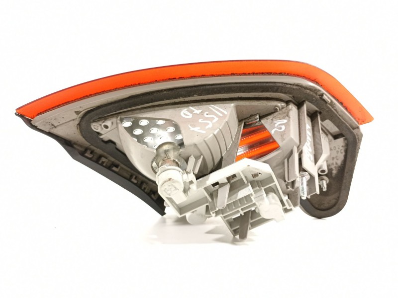 Recambio de piloto trasero derecho en porton para ford mondeo ber. (ca2) ghia referencia OEM IAM 7S7113A602A  