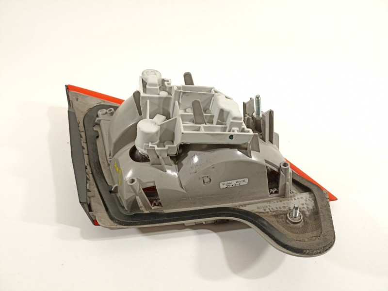 Recambio de piloto trasero derecho en porton para ford mondeo ber. (ca2) ghia referencia OEM IAM 7S7113A602A  