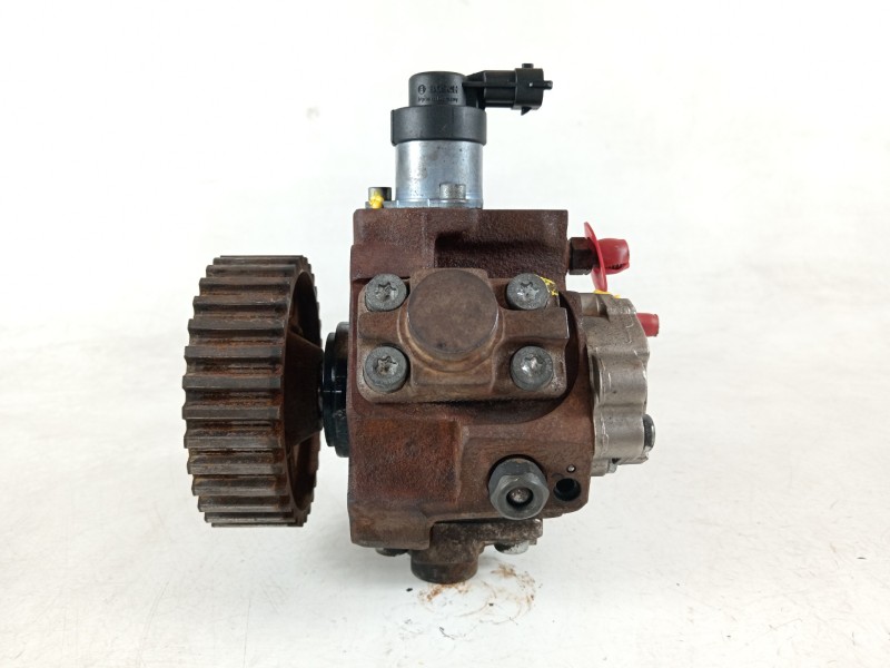 Recambio de bomba inyeccion para ford focus lim. (cb4) titanium referencia OEM IAM 9683703780 0445010102 