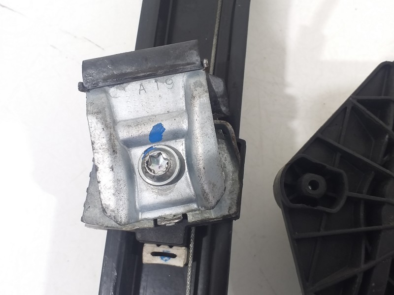 Recambio de elevalunas delantero izquierdo para volkswagen jetta (162) sport referencia OEM IAM 5C6837461E 561959701A 3C0959793C