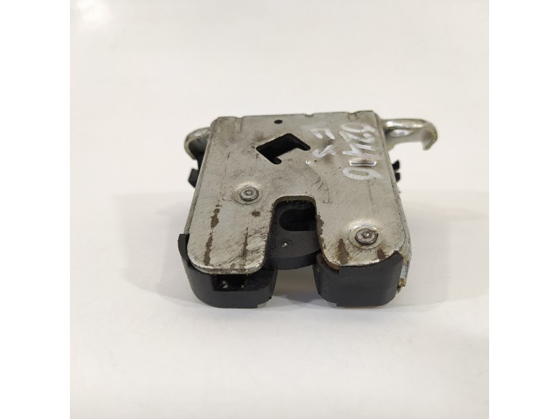 Recambio de cerradura maletero / porton para volkswagen jetta (162) sport referencia OEM IAM 5C6827505D  