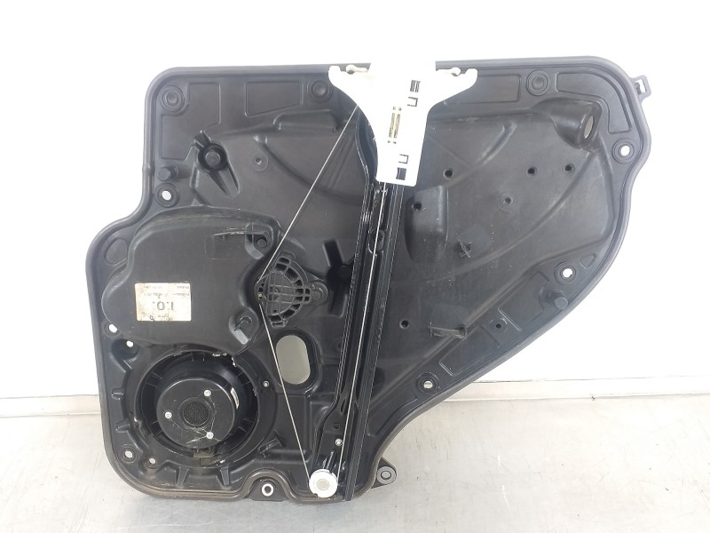 Recambio de elevalunas trasero izquierdo para volkswagen golf vi (5k1) r referencia OEM IAM 5K4839729J 5K4839755L 5K0959703D