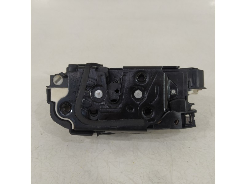 Recambio de cerradura puerta trasera izquierda para volkswagen golf vi (5k1) r referencia OEM IAM 5K4839015H  