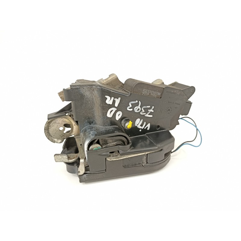 Recambio de cerradura puerta delantera derecha para mercedes-benz vito caja cerrada 6.03  109 cdi compacto (639.601) referencia 