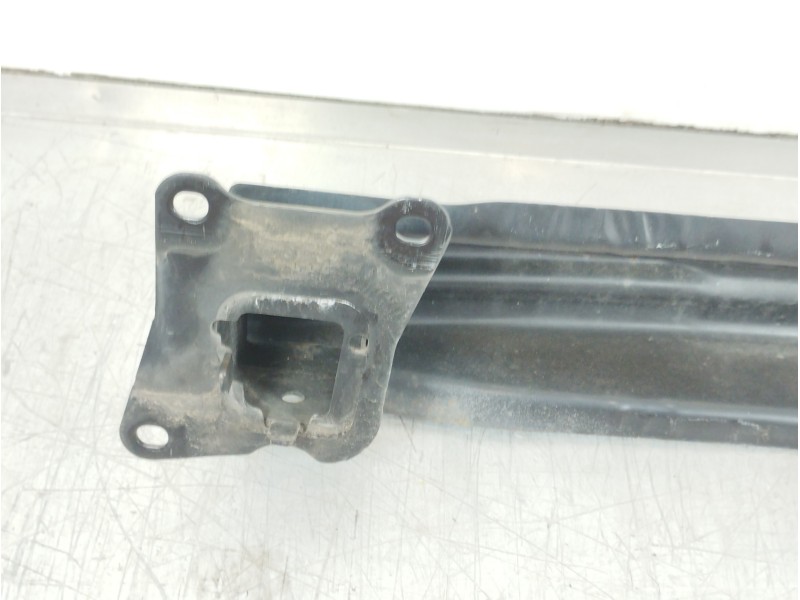 Recambio de refuerzo paragolpes trasero para volkswagen golf vi (5k1) r referencia OEM IAM 5K0807585 5K0807586 