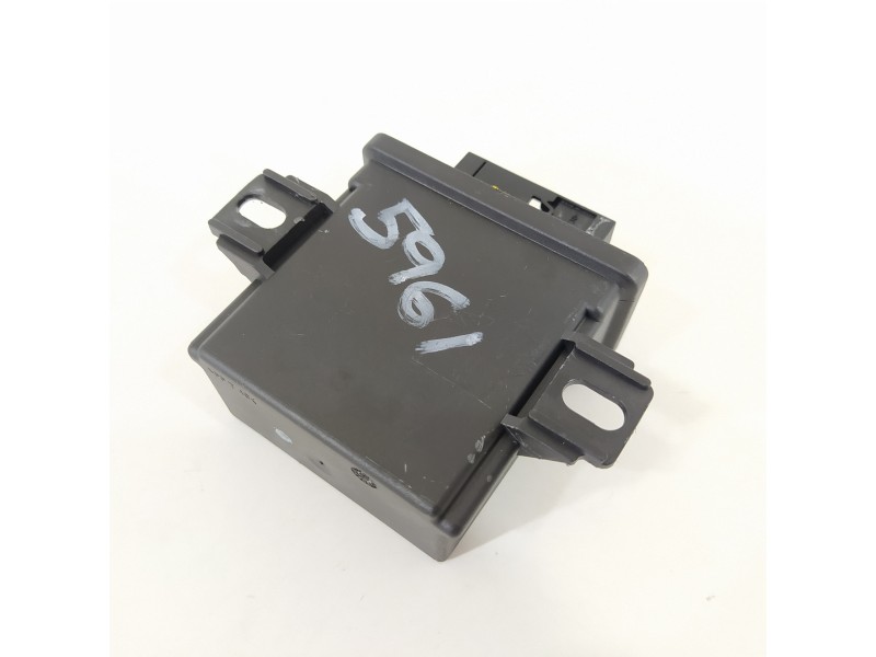 Recambio de centralita luces para volkswagen golf vi (5k1) r referencia OEM IAM 5M0907357C 5WK49676C 