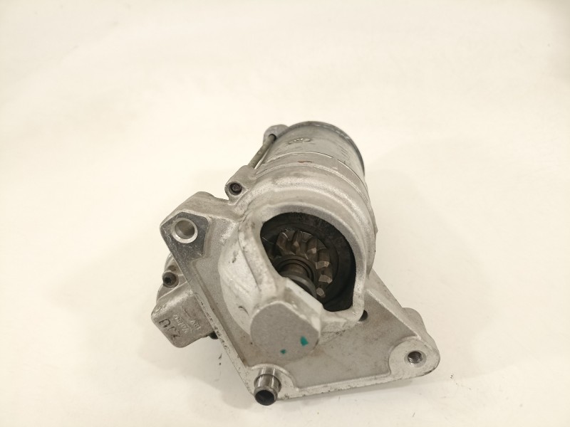 Recambio de motor arranque para peugeot 208 1.5 blue-hdi fap referencia OEM IAM 9825233080  