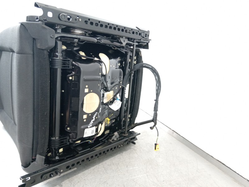 Recambio de asiento delantero derecho para seat leon (5f1) fr fast lane referencia OEM IAM 5Q4881106A  