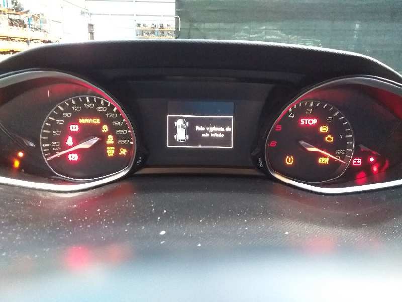 Recambio de cuadro instrumentos para peugeot 308 sw allure referencia OEM IAM 9809139280  