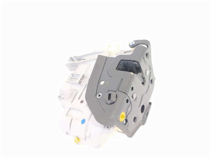 Recambio de cerradura puerta trasera izquierda para volkswagen tiguan (5n1) sport referencia OEM IAM 3C4839015A  