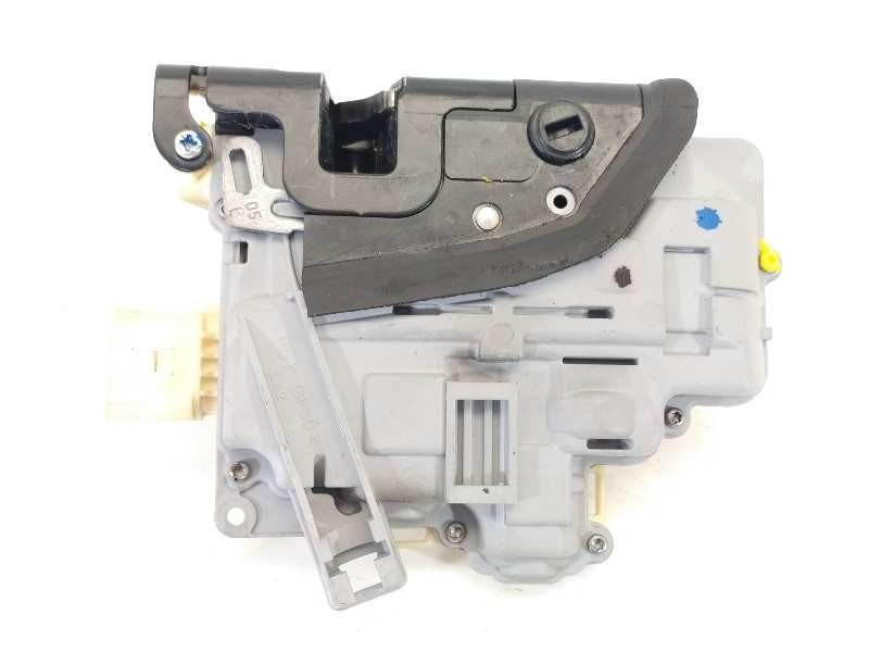 Recambio de cerradura puerta trasera izquierda para volkswagen tiguan (5n1) sport referencia OEM IAM 3C4839015A  