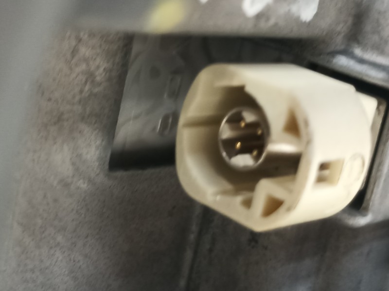 Recambio de pantalla multifuncion para peugeot 208 1.5 blue-hdi fap referencia OEM IAM 9825029180  