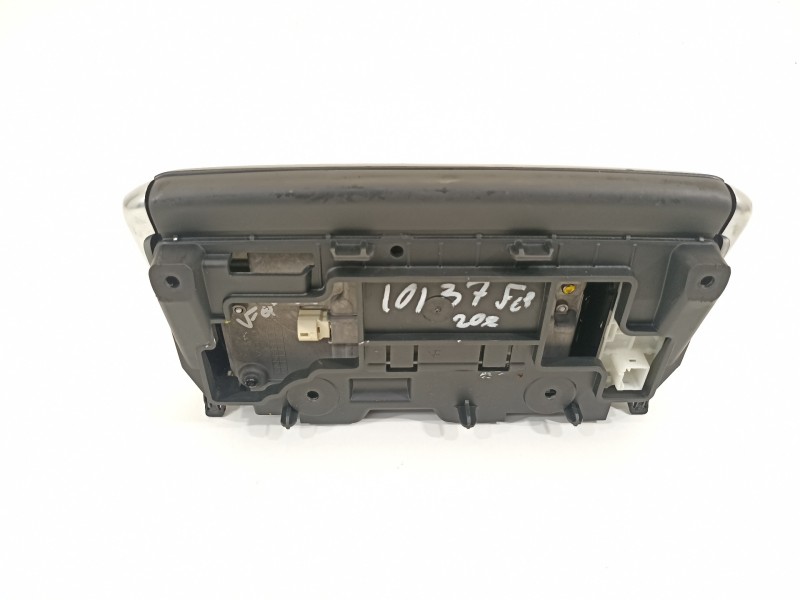 Recambio de pantalla multifuncion para peugeot 208 1.5 blue-hdi fap referencia OEM IAM 9825029180  