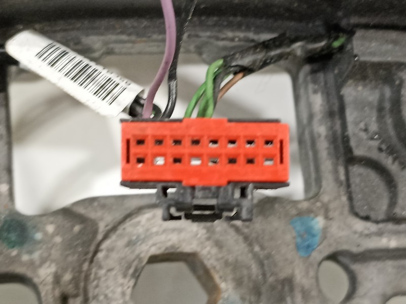 Recambio de volante para ford focus lim. ambiente referencia OEM IAM F1EB3600G  