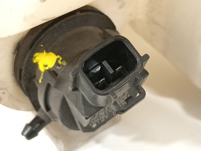 Recambio de deposito limpia para toyota prius (nhw30) eco referencia OEM IAM 8531547140 060851317 