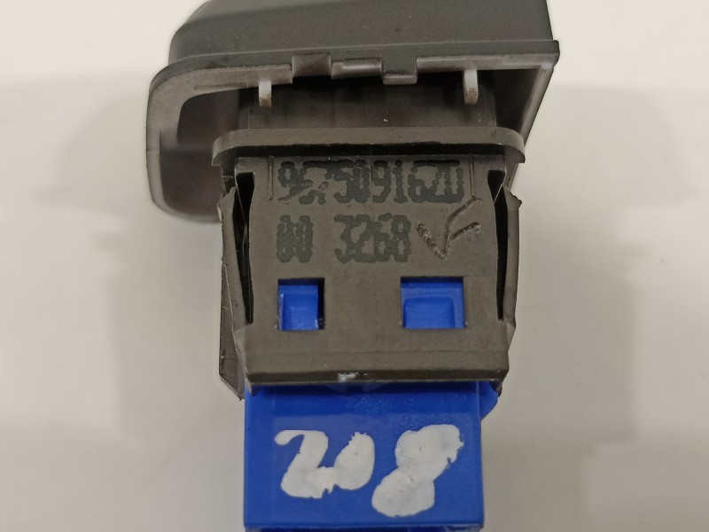 Recambio de warning para peugeot 208 1.5 blue-hdi fap referencia OEM IAM 96750916ZD  