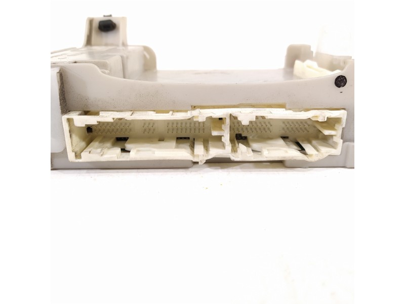 Recambio de modulo electronico para toyota yaris active referencia OEM IAM 8273052L70C  