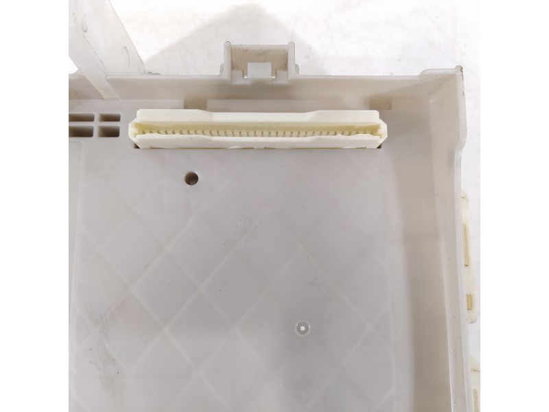 Recambio de modulo electronico para toyota yaris active referencia OEM IAM 8273052L70C  