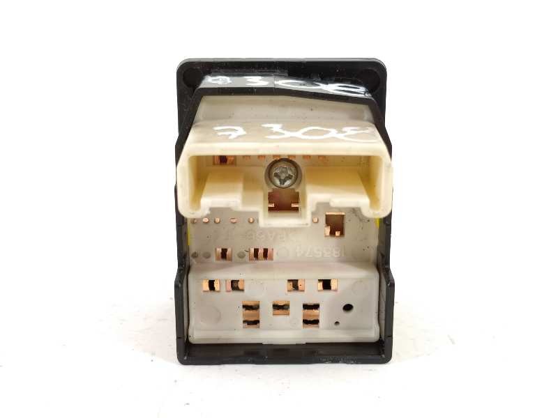 Recambio de mando retrovisor para toyota yaris active referencia OEM IAM 769746E  