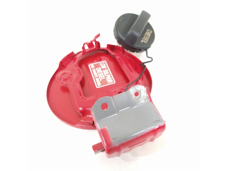 Recambio de tapa exterior combustible para toyota yaris active referencia OEM IAM   