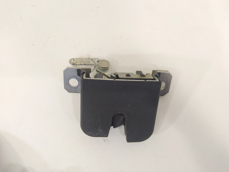 Recambio de cerradura maletero / porton para seat ibiza (6l1) signo referencia OEM IAM 6L6827505A  