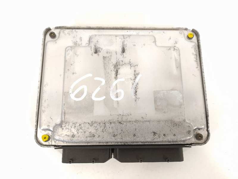 Recambio de centralita motor uce para volkswagen golf iv berlina (1j1) soul referencia OEM IAM 038906019DD  