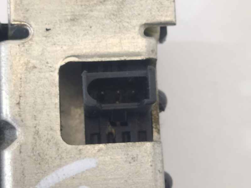 Recambio de cerradura maletero / porton para seat ibiza (6l1) signo referencia OEM IAM 6L6827505A  