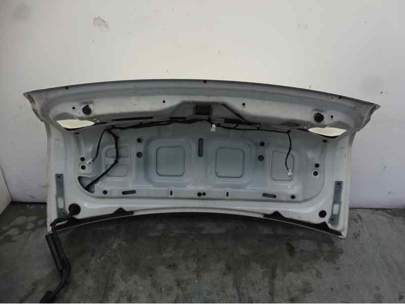 Recambio de tapa maletero para hyundai sonata (nf) 2.0 crdi comfort i referencia OEM IAM   