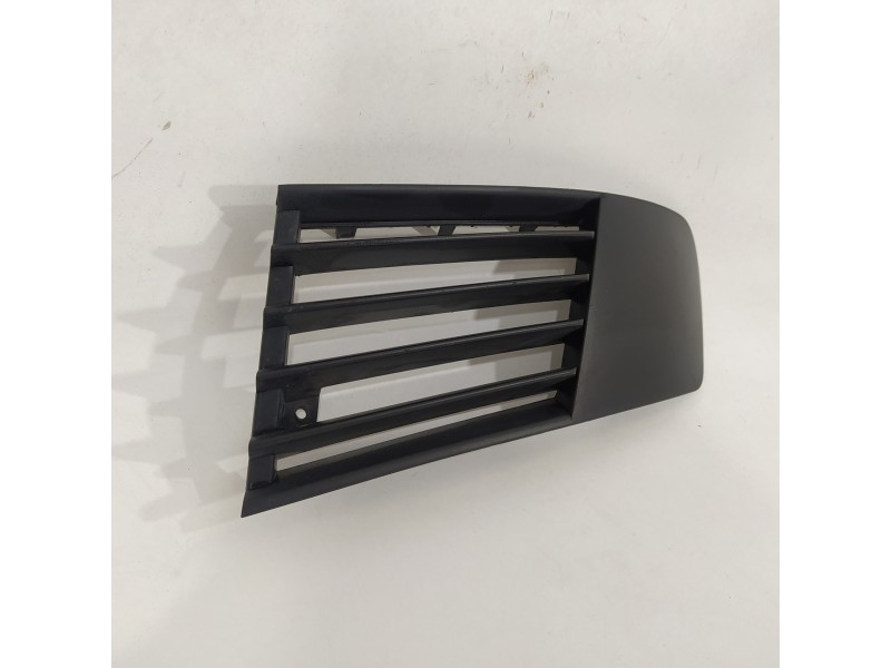 Recambio de rejilla paragolpes izquierda para seat ibiza (6l1) signo referencia OEM IAM 6L0853665  