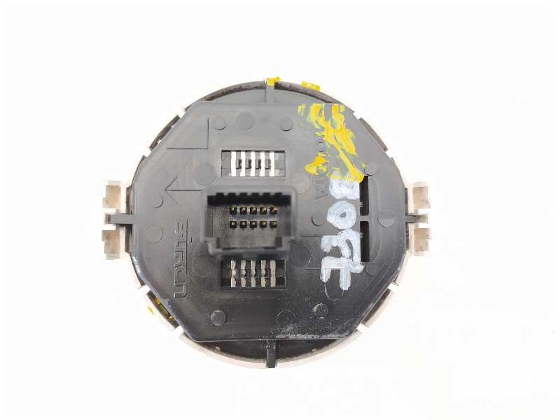 Recambio de warning para toyota yaris active referencia OEM IAM 839500D050A  