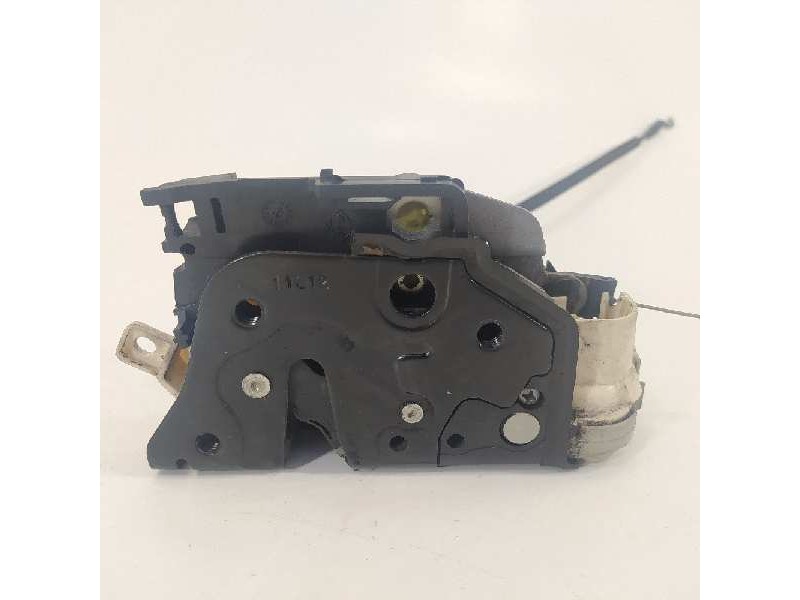 Recambio de cerradura puerta delantera izquierda para seat leon (1p1) style copa referencia OEM IAM 1P1837015B  