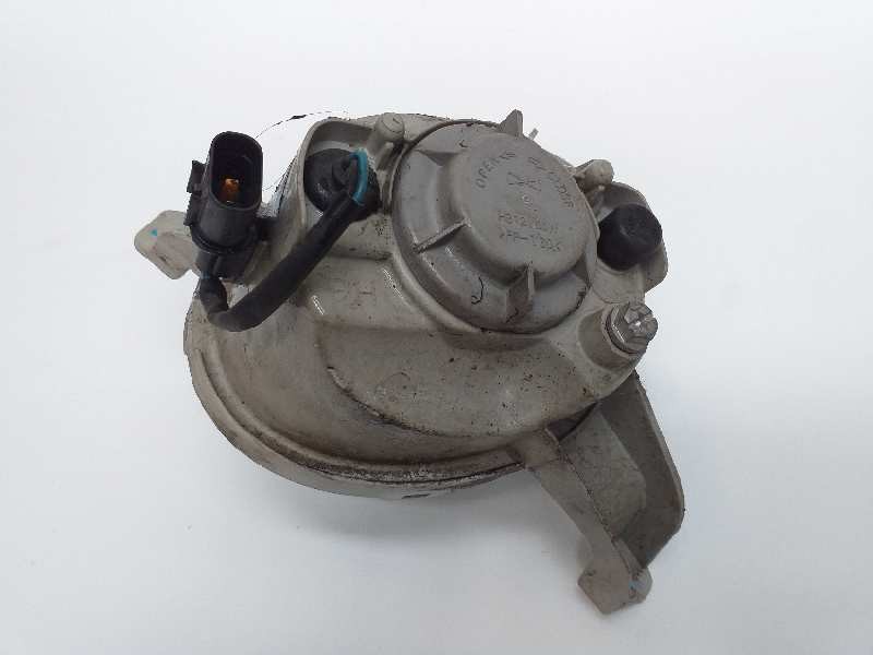 Recambio de faro antiniebla derecho para chevrolet aveo 1.4 cat referencia OEM IAM HT5M09  