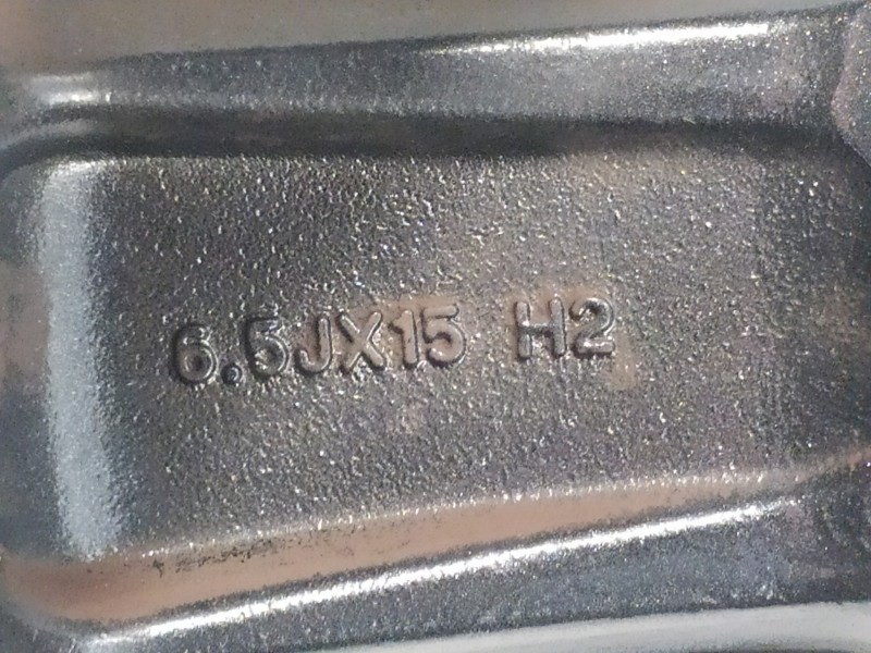 Recambio de llanta para kia rio concept referencia OEM IAM F5T6550  