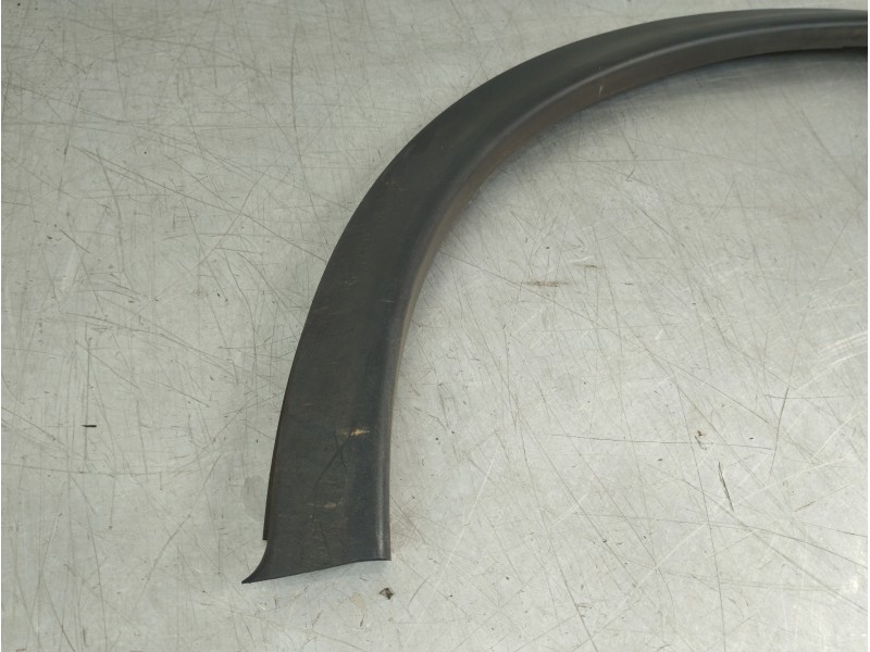 Recambio de aletin trasero izquierdo para nissan juke (f15) acenta referencia OEM IAM 78861KA6A  