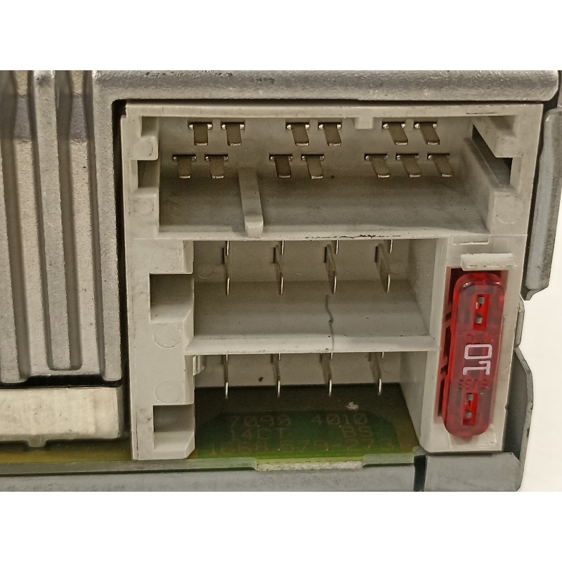 Recambio de sistema audio / radio cd para mercedes-benz clase b (w245) 180 cdi (245.207) referencia OEM IAM A1698200486  