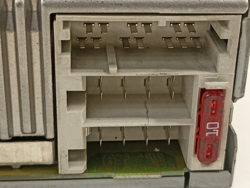 Recambio de sistema audio / radio cd para mercedes-benz clase b (w245) 180 cdi (245.207) referencia OEM IAM A1698200486  