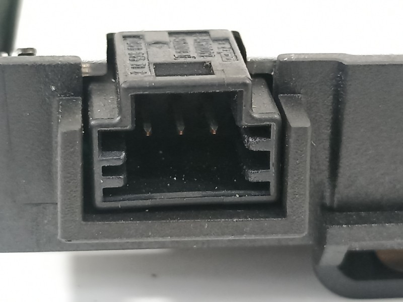 Recambio de antena para mercedes-benz clase b (w245) 180 cdi (245.207) referencia OEM IAM A1698200475 50110009 