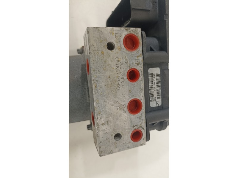 Recambio de abs para bmw serie 5 berlina (e60) 525d referencia OEM IAM 3451677484801 0265236004 3451676855001