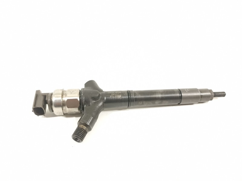 Recambio de inyector para toyota avensis wagon (t25) 2.2 d-4d executive referencia OEM IAM 236700R160  