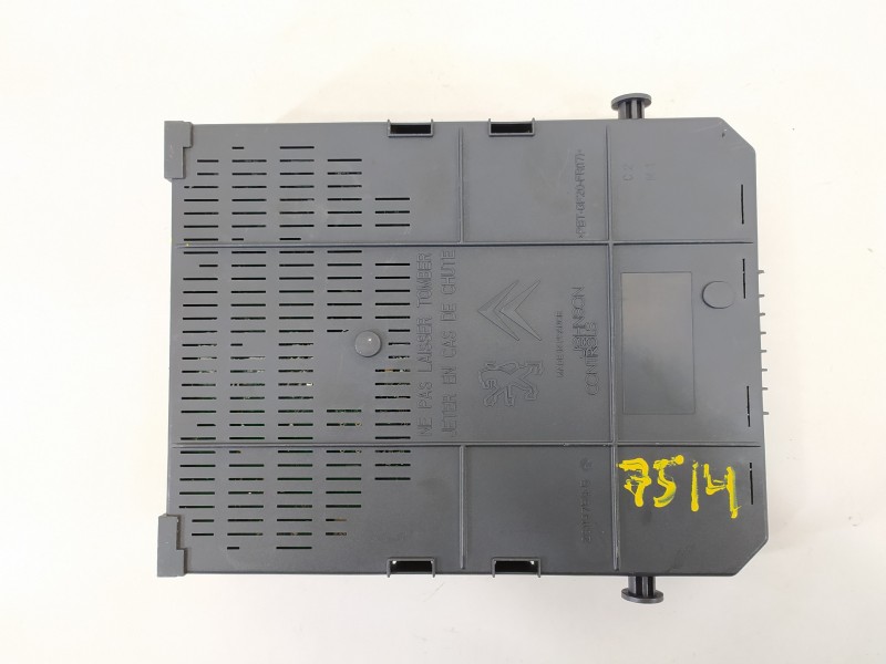 Recambio de caja reles / fusibles para peugeot 308 confort referencia OEM IAM 9664059180 BSI04EV K0500090409