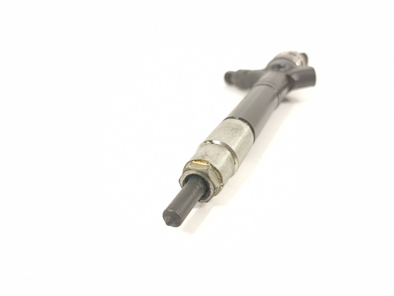 Recambio de inyector para toyota avensis wagon (t25) 2.2 d-4d executive referencia OEM IAM 236700R110  